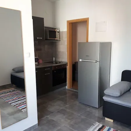 Apartmani Korina Starigrad Paklenica Exterior photo
