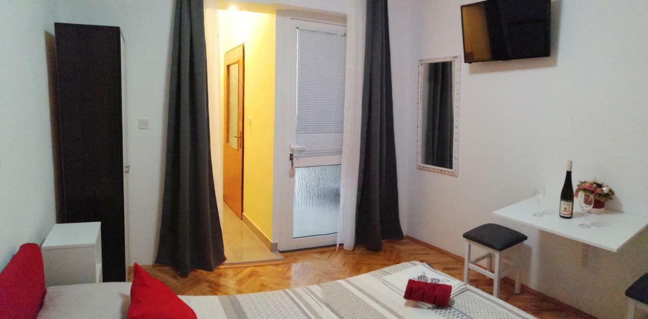 Korina Apartment