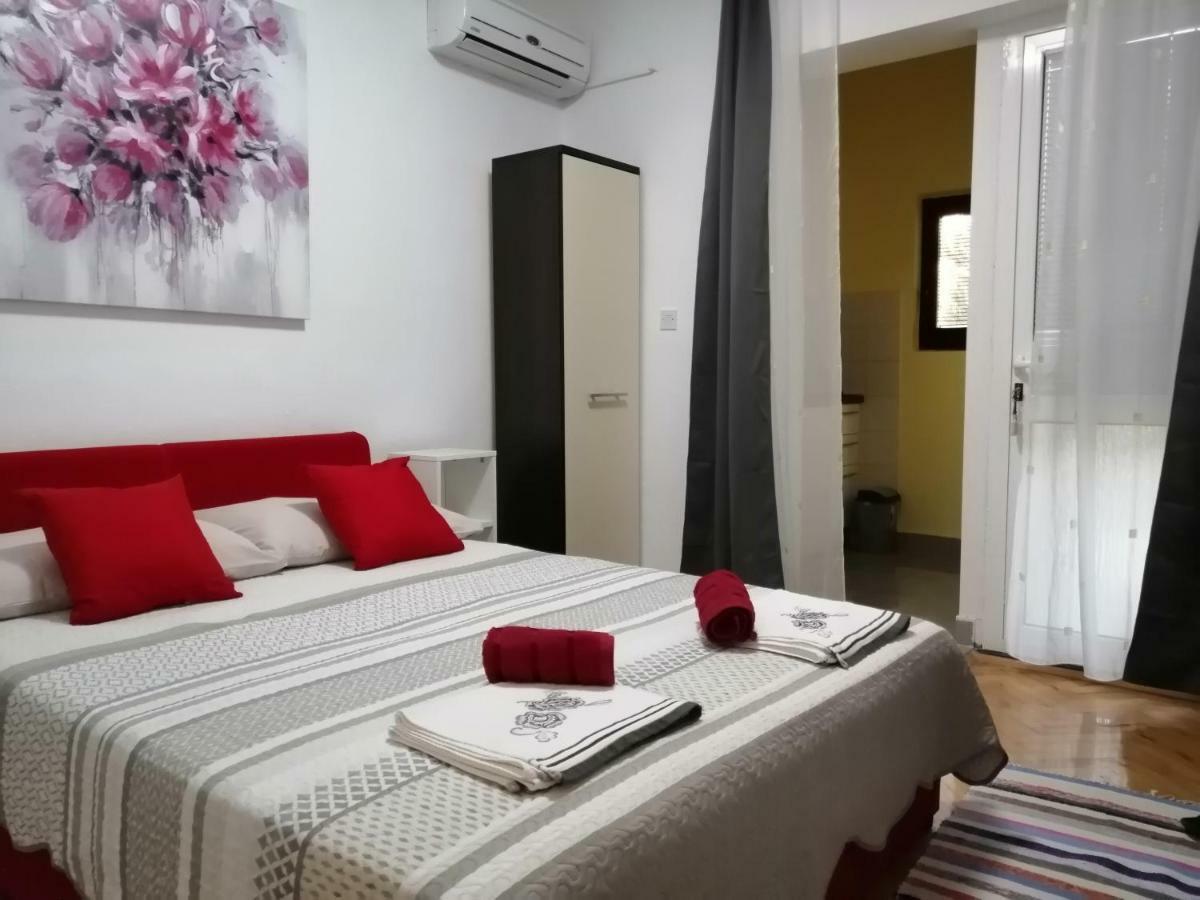 Korina Apartment